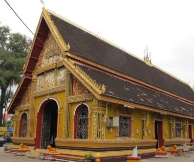 wat simuang temple.jpg